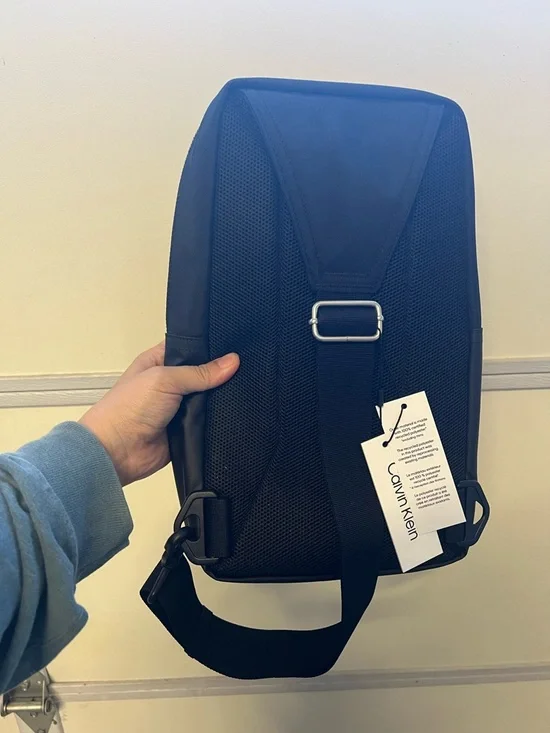 Calvin Klein Black Men’s Compact Belt Bag - Picture 3 of 3